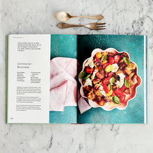 Load the image into the gallery viewer, Das Kochbuch der Märchen