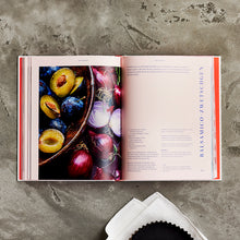 Load the image into the gallery viewer, Tartes. Von Genuss und Gemeinschaft