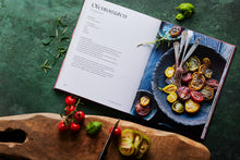 Load the image into the gallery viewer, Evergreens. 70 vegane Rezepte für die schnelle Küche